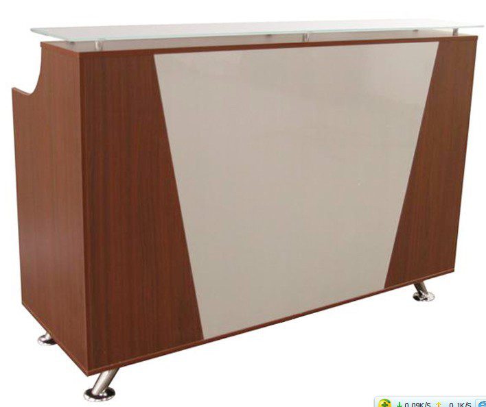 Reception desk with pearwood and cherry color